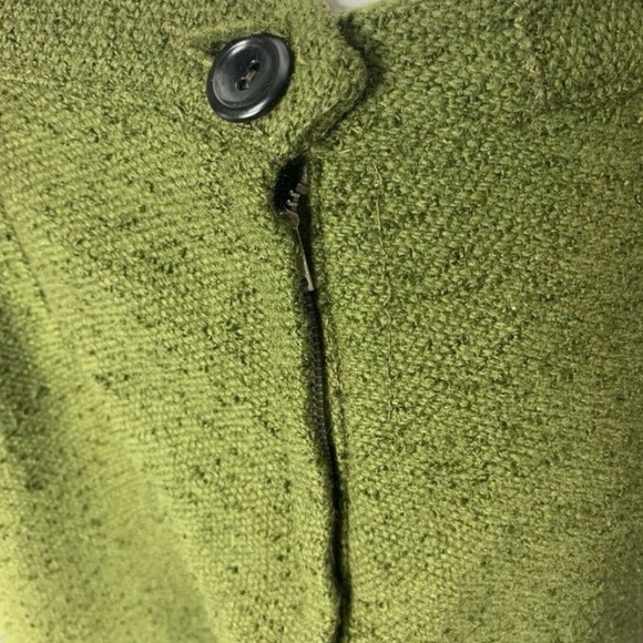 Green Wool Coat with Brown Fur Trim - Picture 12 of 12